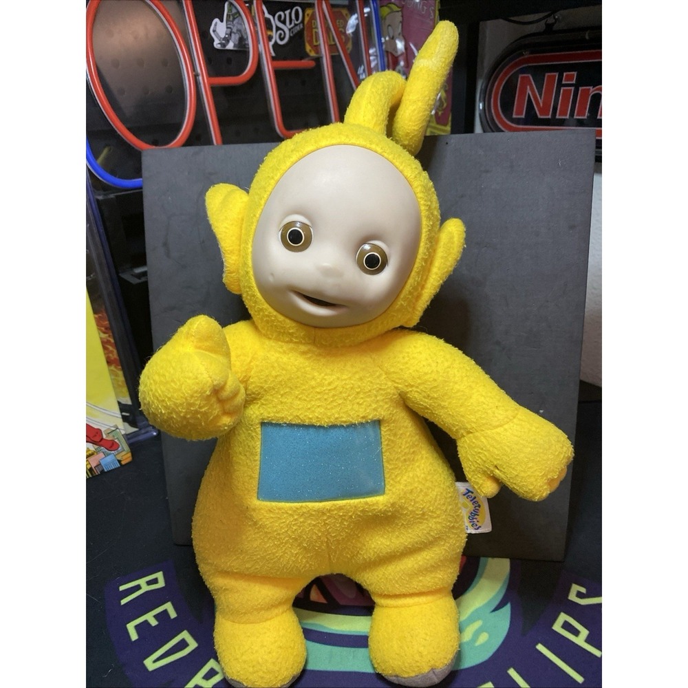 Vintage Hasbro Playskool 1998 Talking Teletubbie Laa Laa Yellow Plush 16" Works